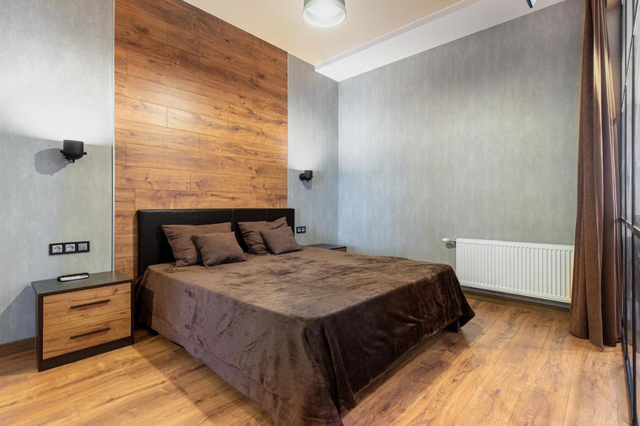 Sea Symphony Wood Style Apartment Odessa Luaran gambar